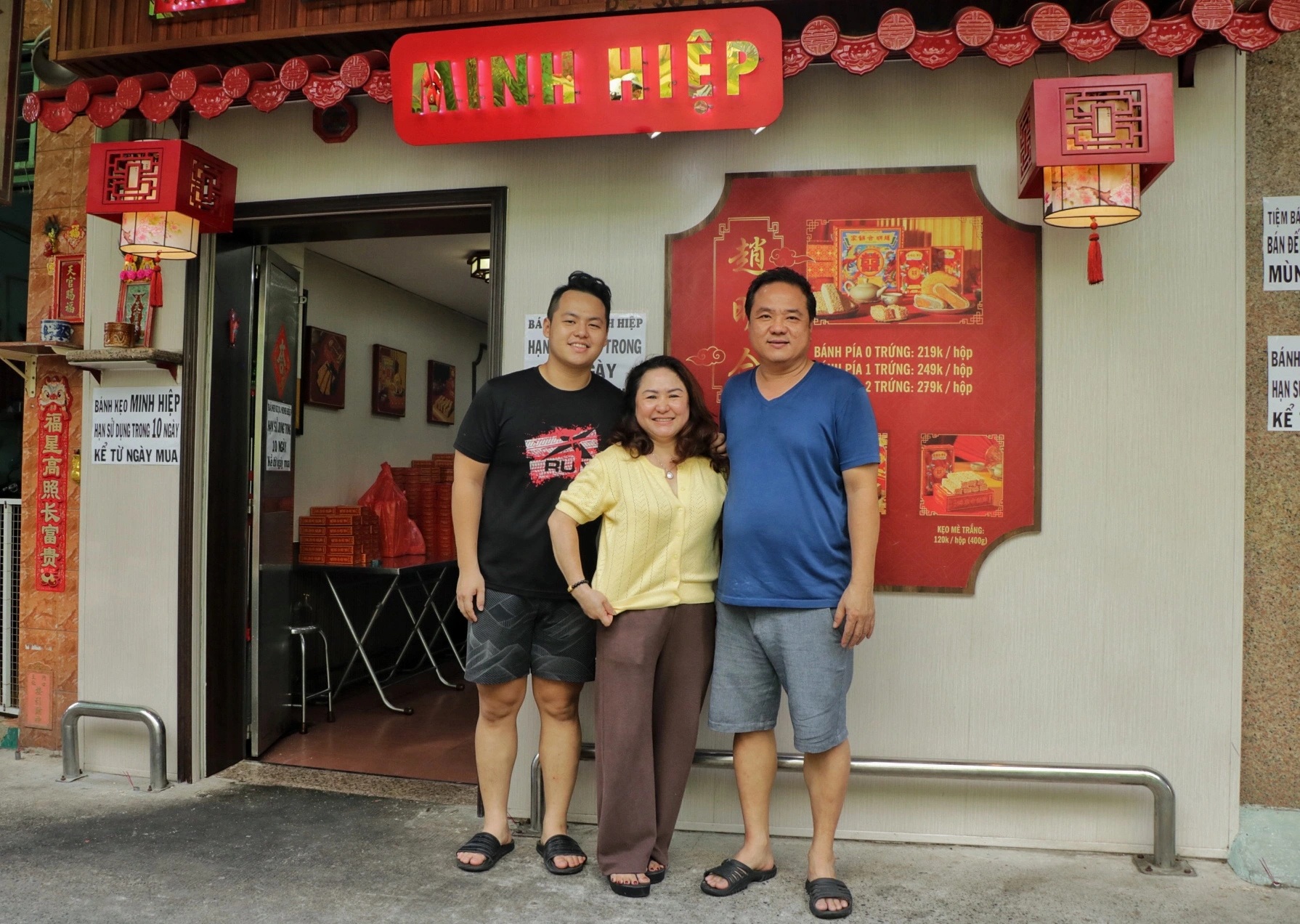 Lò bánh thủ công người Hoa 80 năm, 4 đời ở Chợ Lớn 